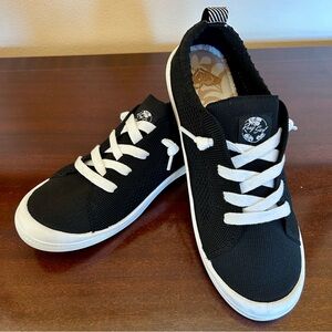 Roxy Bayshore knit sneaker shoe